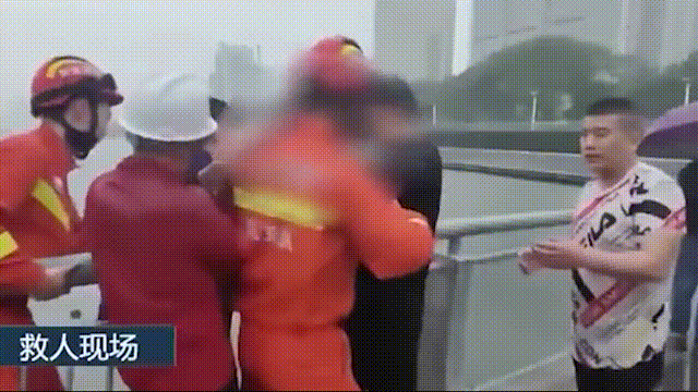 640 (1).gif